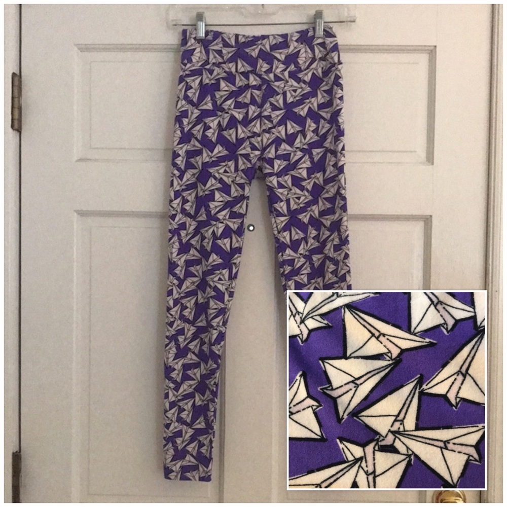 LulaRoe Paper Airplane Print LEGGINGS *Purple* One Size (2-10)